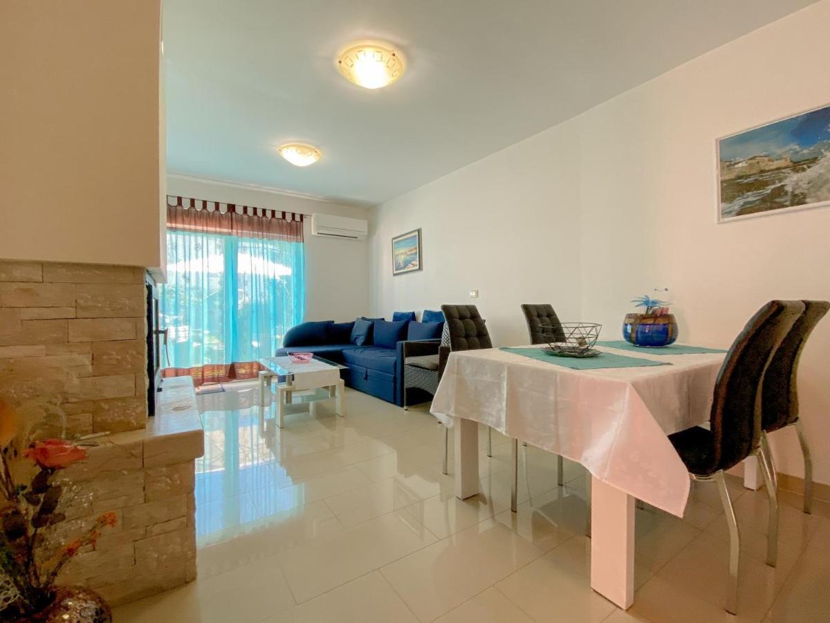 Gardenia Three Apartment Novigrad Istria